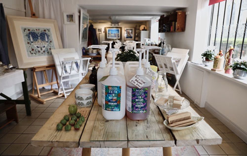 Photos: Lesley Van Dijk