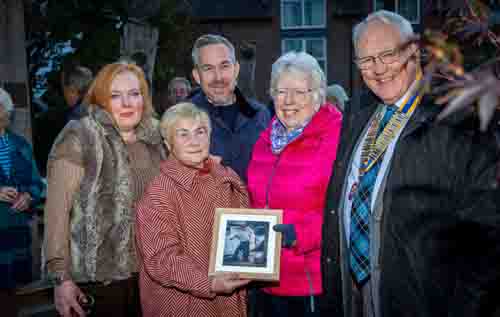Left to right: Lorraine, Elaine and Scott Harmer with Melanie and Arthur Hawes. Photo: John Tym
