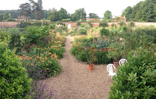 Salle Park walled garden